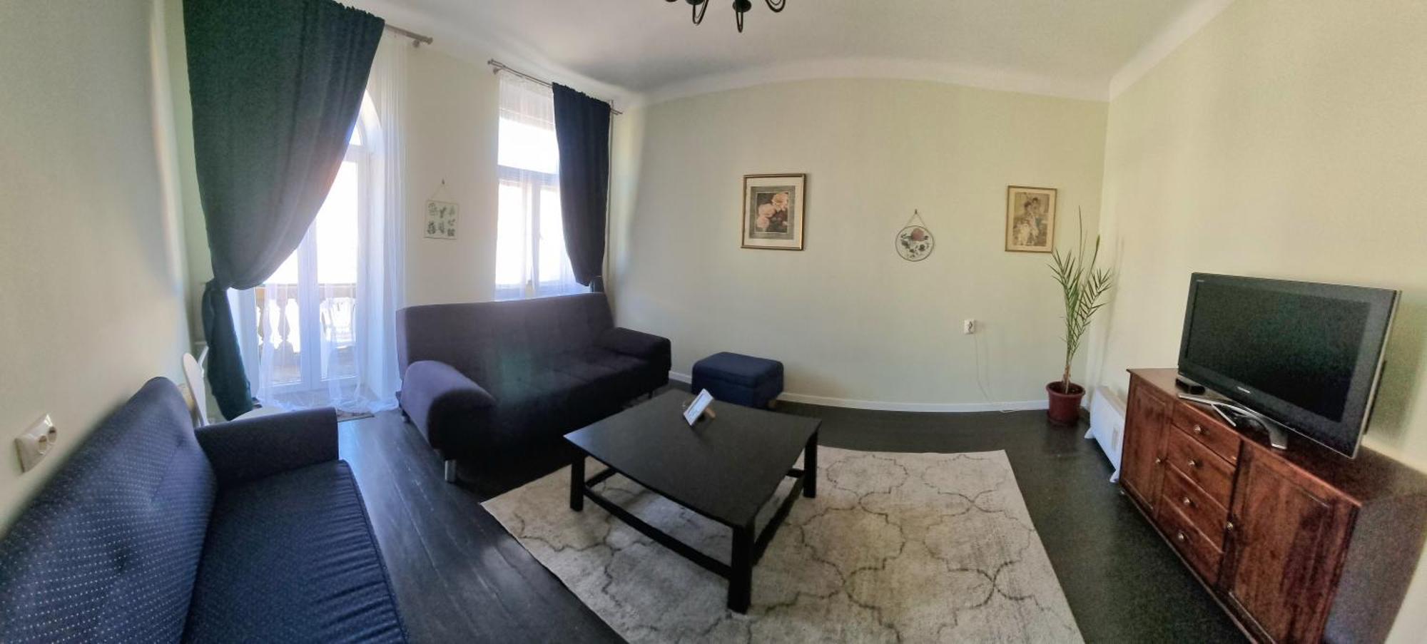 Classy Green Old Town Apartment Клайпеда Номер фото